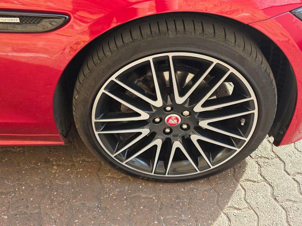 Jaguar XF R-sport Euro 6 Blue #32