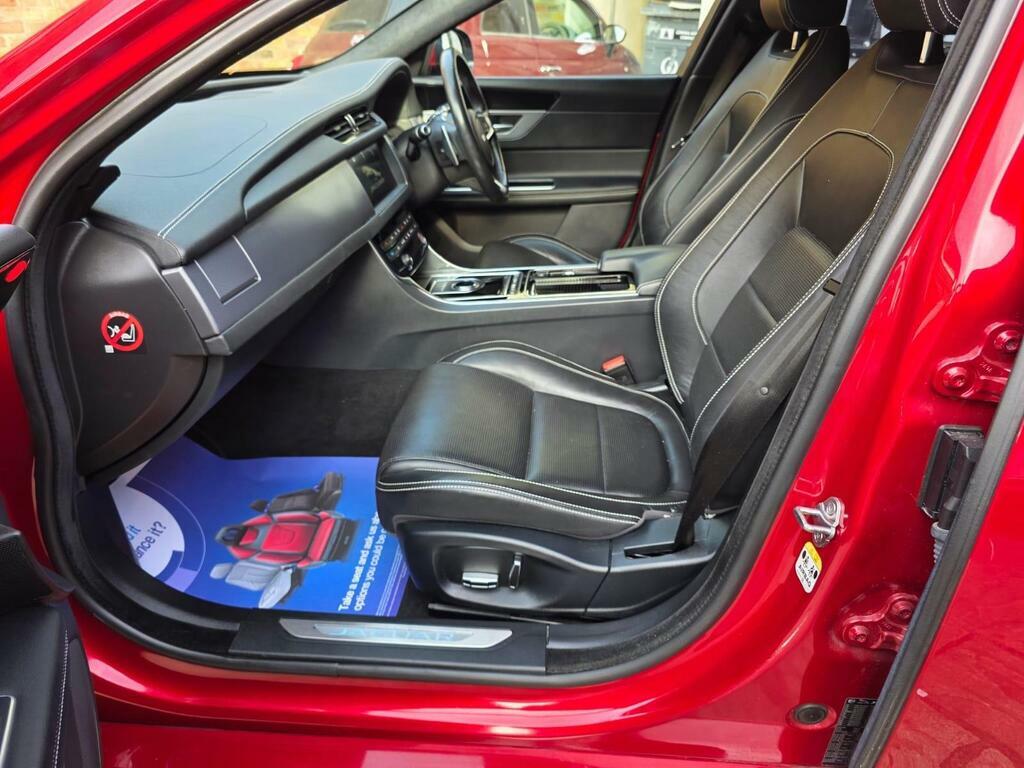 Jaguar XF R-sport Euro 6 Blue #54