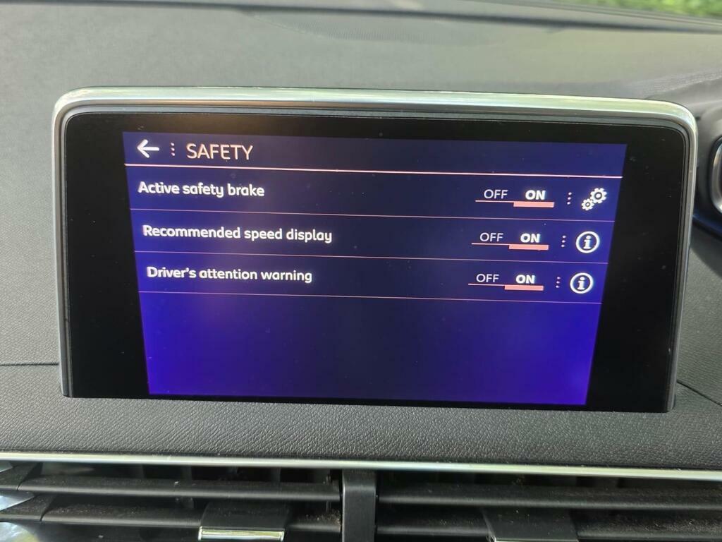 Peugeot 3008 1.6 Bluehdi Active Euro Black #59