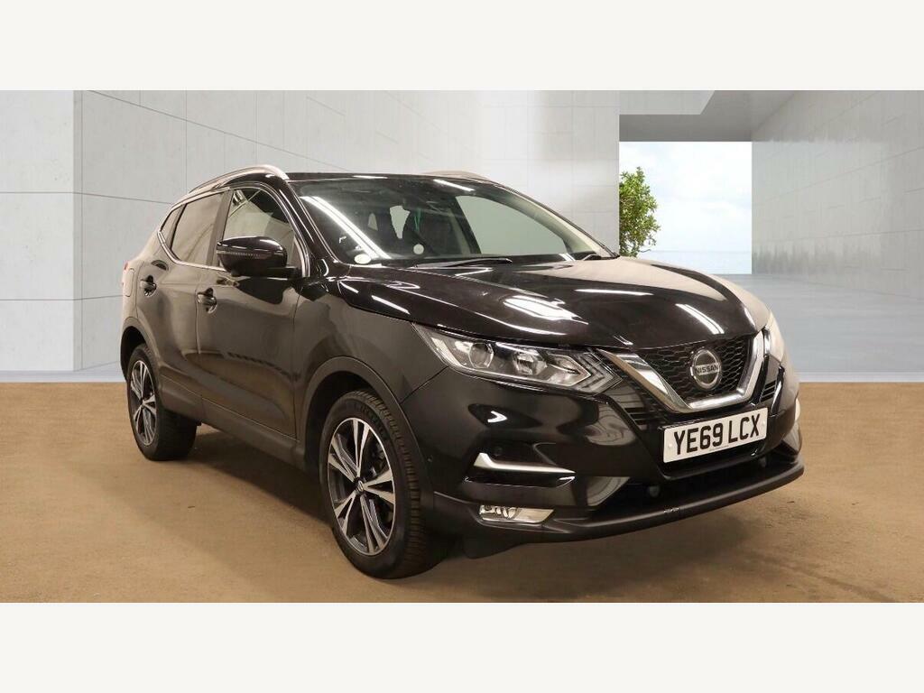 Nissan Qashqai 1.3 Dig-t N-connecta Dct Euro 6 S S Black