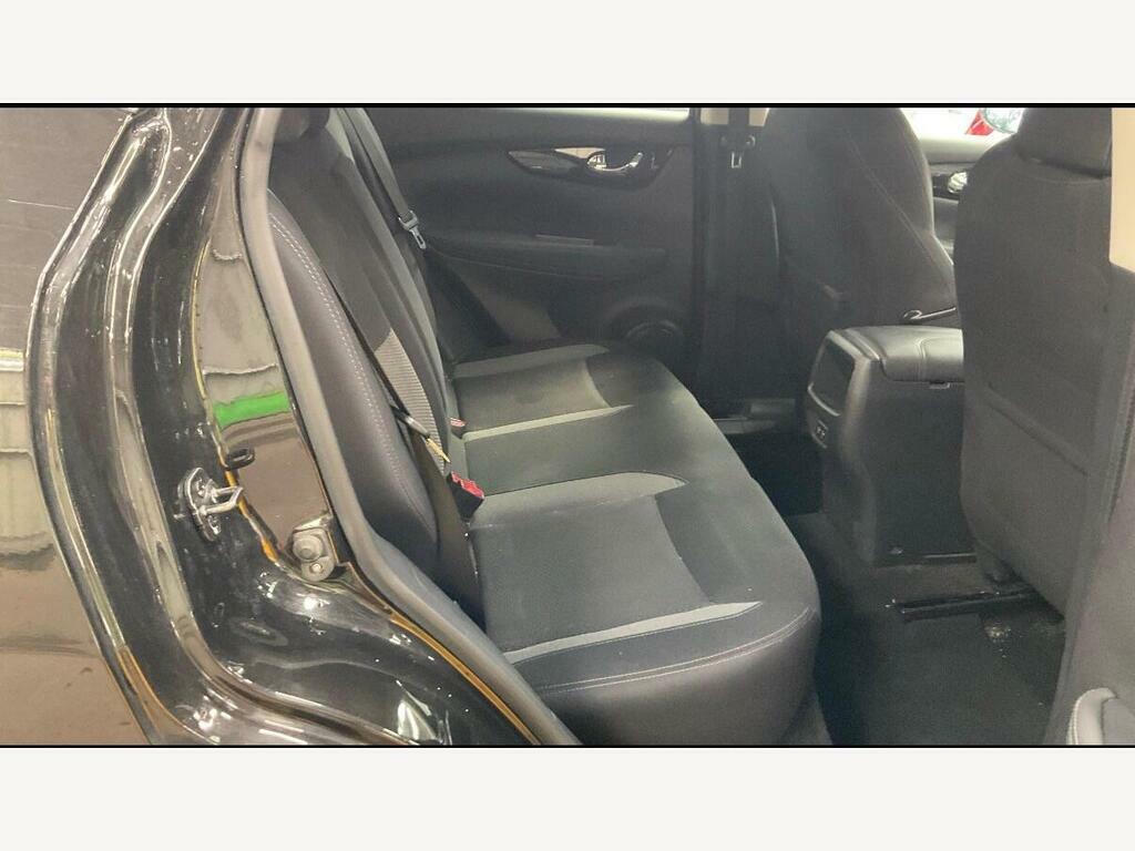 Nissan Qashqai 1.3 Dig-t Acenta Premium 140 Bhp Black #11