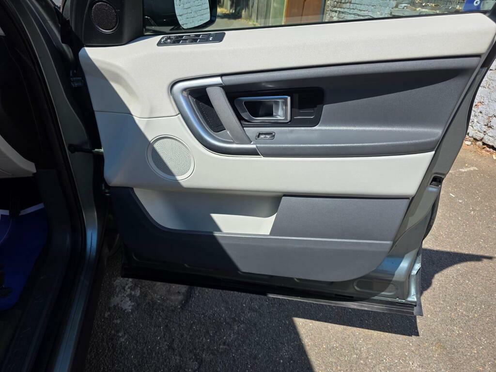 Land Rover Discovery Sport Td4 Hse Black Grey #33