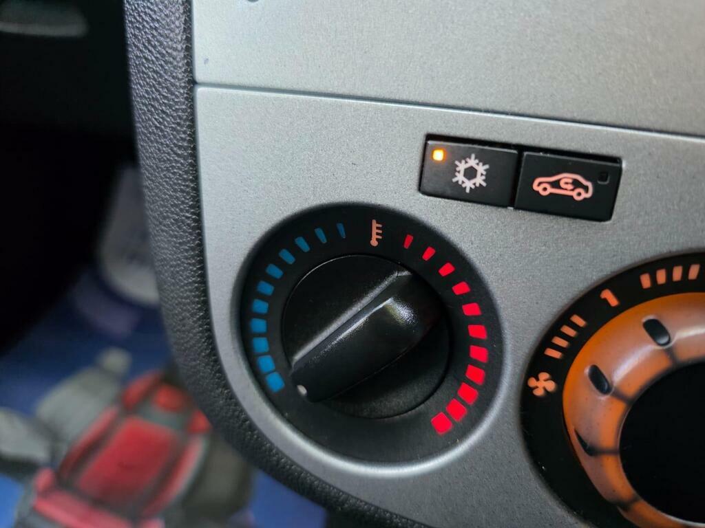 Vauxhall Corsa 1.2I 16V Life Part Ex To Clear Black #29