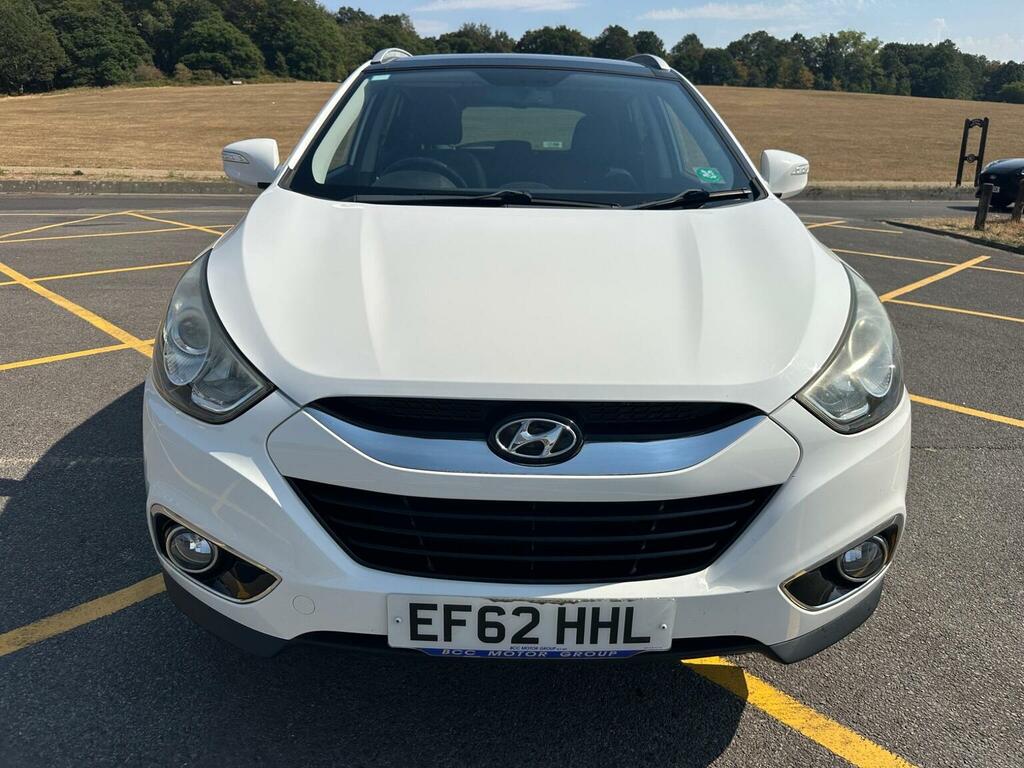 Hyundai Ix35 2.0 Crdi Premium 4Wd Euro 5 White #3