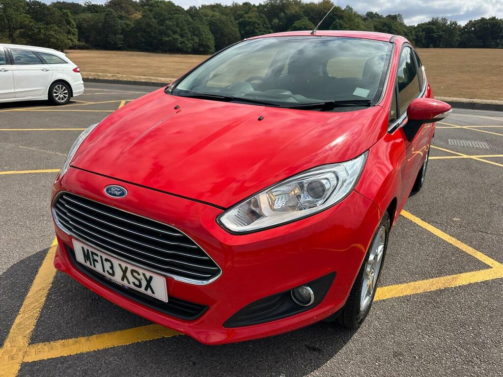 Ford Fiesta 1.25 Zetec Euro 5 Red #4