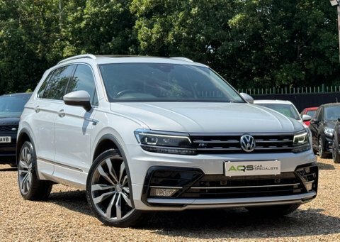 Volkswagen Tiguan 2.0 Tdi R-line WF68YMZ Silver