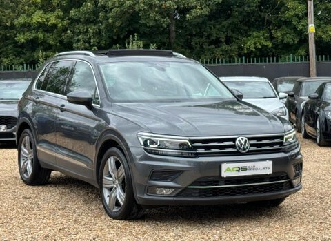 Volkswagen Tiguan Se Navigation Silver #4