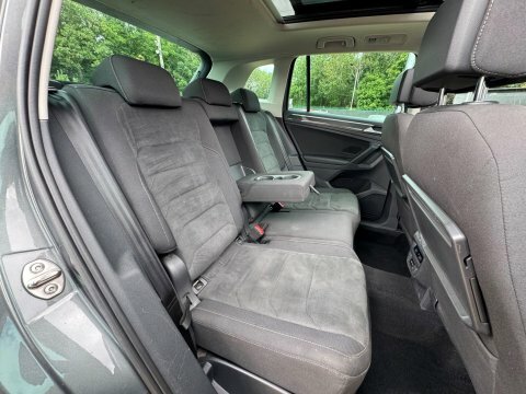 Volkswagen Tiguan Se Navigation Silver #12