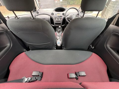 Toyota Yaris 1.3 Vvt-i Colour Collection Silver #8