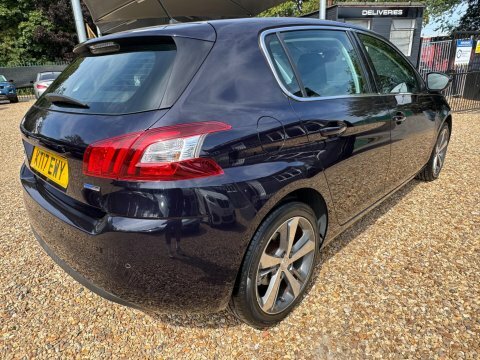 Peugeot 308 1.6 Bluehdi Gt Line Hatchback S White #12