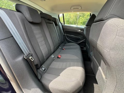 Peugeot 308 1.6 Bluehdi Gt Line Hatchback S White #20