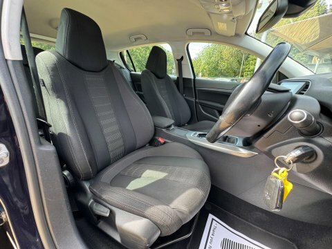 Peugeot 308 1.2 Puretech Allure Blue #2