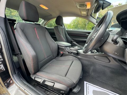 BMW 2 Series 2.0 220I Sport Black #2