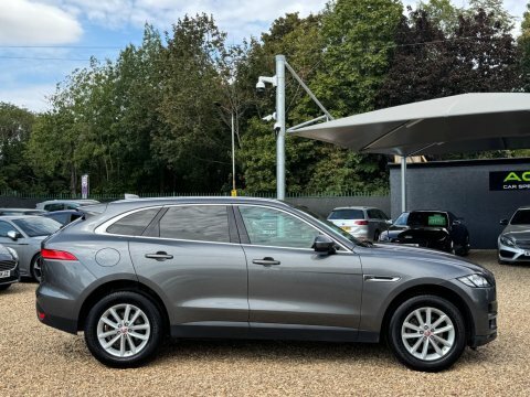 Jaguar F-Pace 2.0 D180 Prestige YK67ERE Grey #6