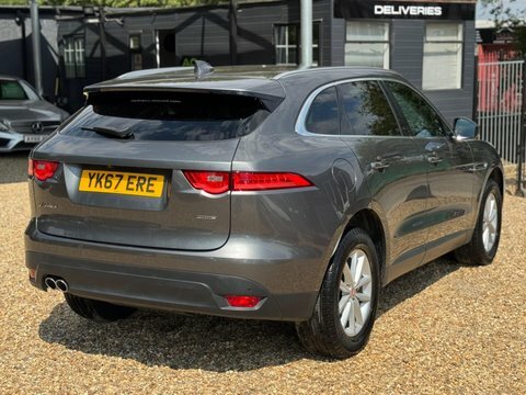 Jaguar F-Pace 2.0 D180 Prestige YK67ERE Grey #4
