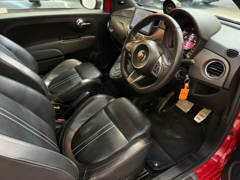 Abarth 595 1.4 595C Competizione Red #2