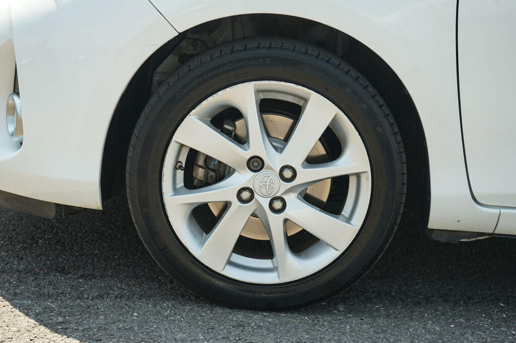 Toyota Yaris 1.5 Hybrid Excel Tss Cvt White #5
