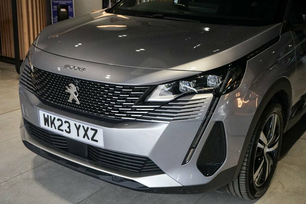 Peugeot 5008 1.5 Bluehdi Gt Eat8 Grey #6