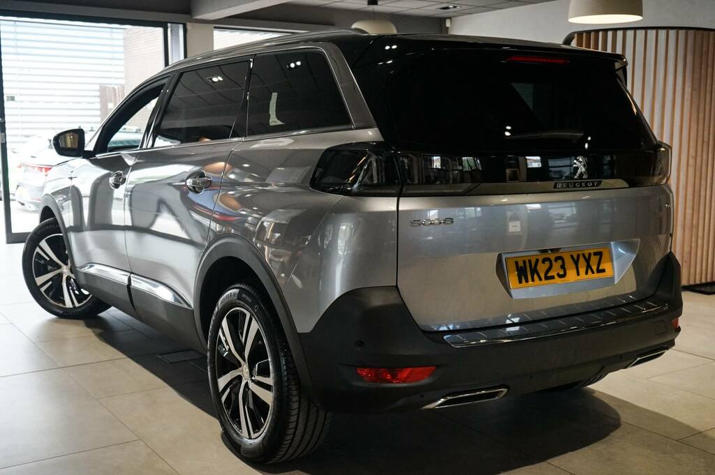 Peugeot 5008 1.5 Bluehdi Gt Eat8 Grey #2