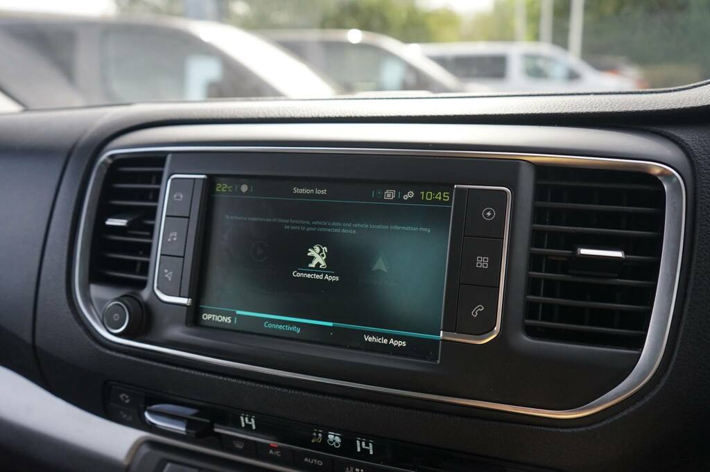 Peugeot e-Traveller 50Kwh Allure Long Mpv Lwb 7.4Kw Charger  #38