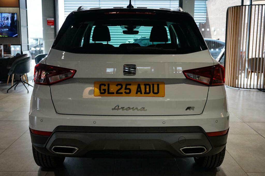 Seat Arona 1.5 Tsi 150 Fr Sport Dsg White #6