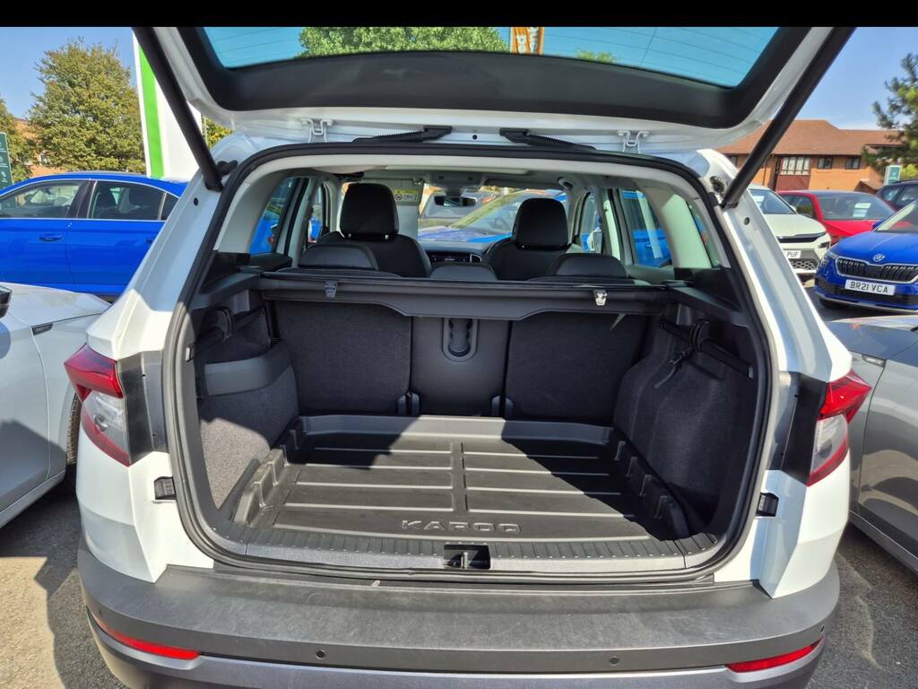 Skoda Karoq 2.0 Tdi Edition White #5