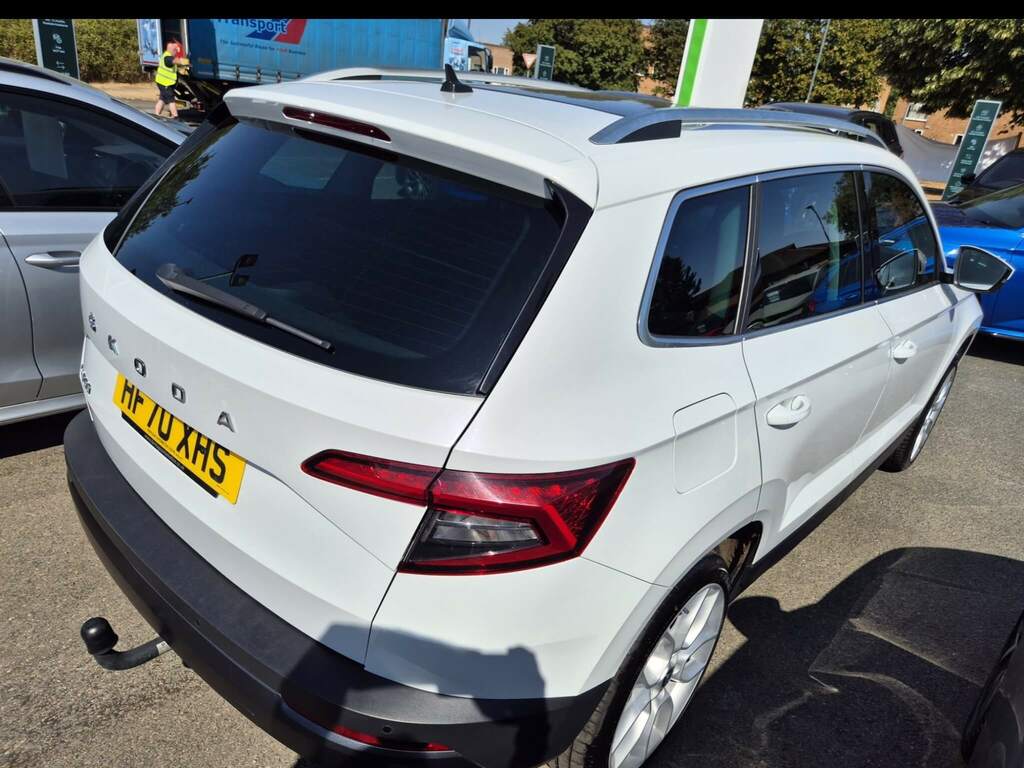 Skoda Karoq 2.0 Tdi Edition White #4