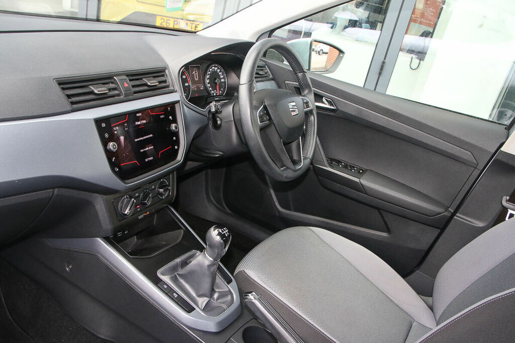 Seat Arona 1.0 Tsi Se Technology Ez Silver #2