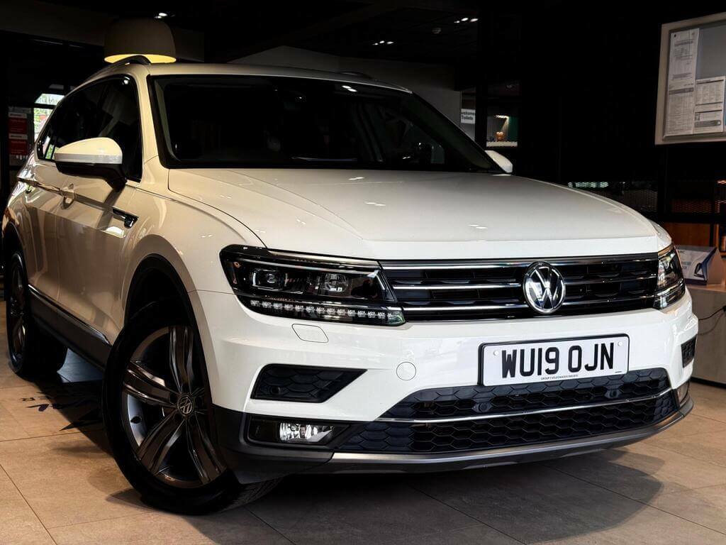 Volkswagen Tiguan Allspace 1.5 Tsi Sel Dsg WU19OJN White