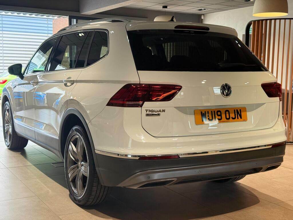 Volkswagen Tiguan Allspace 1.5 Tsi Sel Dsg WU19OJN White #3