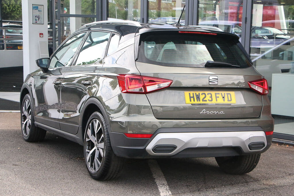 Seat Arona 1.0 Tsi 110 Xperience Lux Dsg Green #3