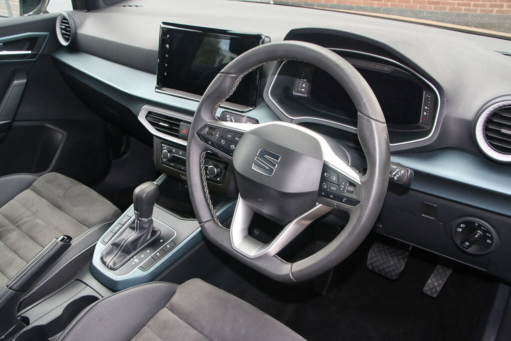 Seat Arona 1.0 Tsi 110 Xperience Lux Dsg Green #6