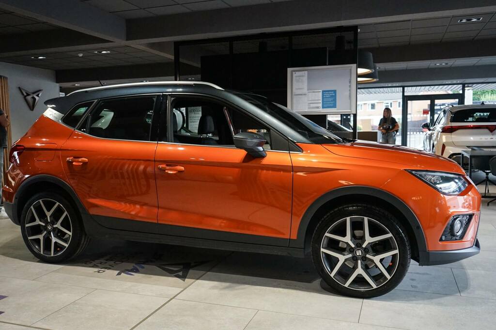Seat Arona 1.0 Tsi 115 Xcellence Lux Ez Dsg Orange #4