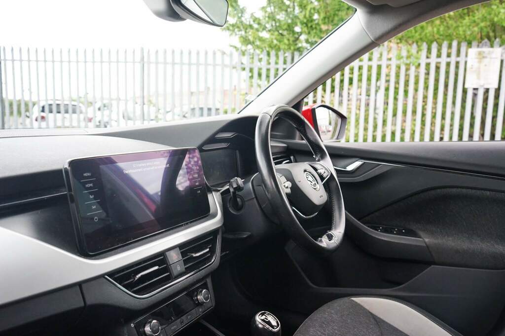 Skoda Kamiq 1.0 Tsi Se L Red #2