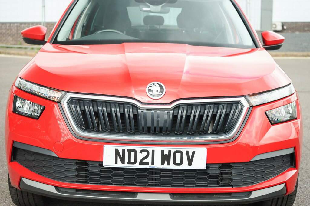 Skoda Kamiq Suv Black #10