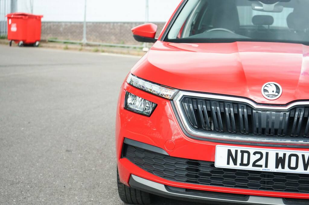 Skoda Kamiq Suv Black #9