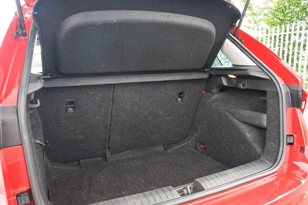 Skoda Kamiq 1.0 Tsi Se L Red #6
