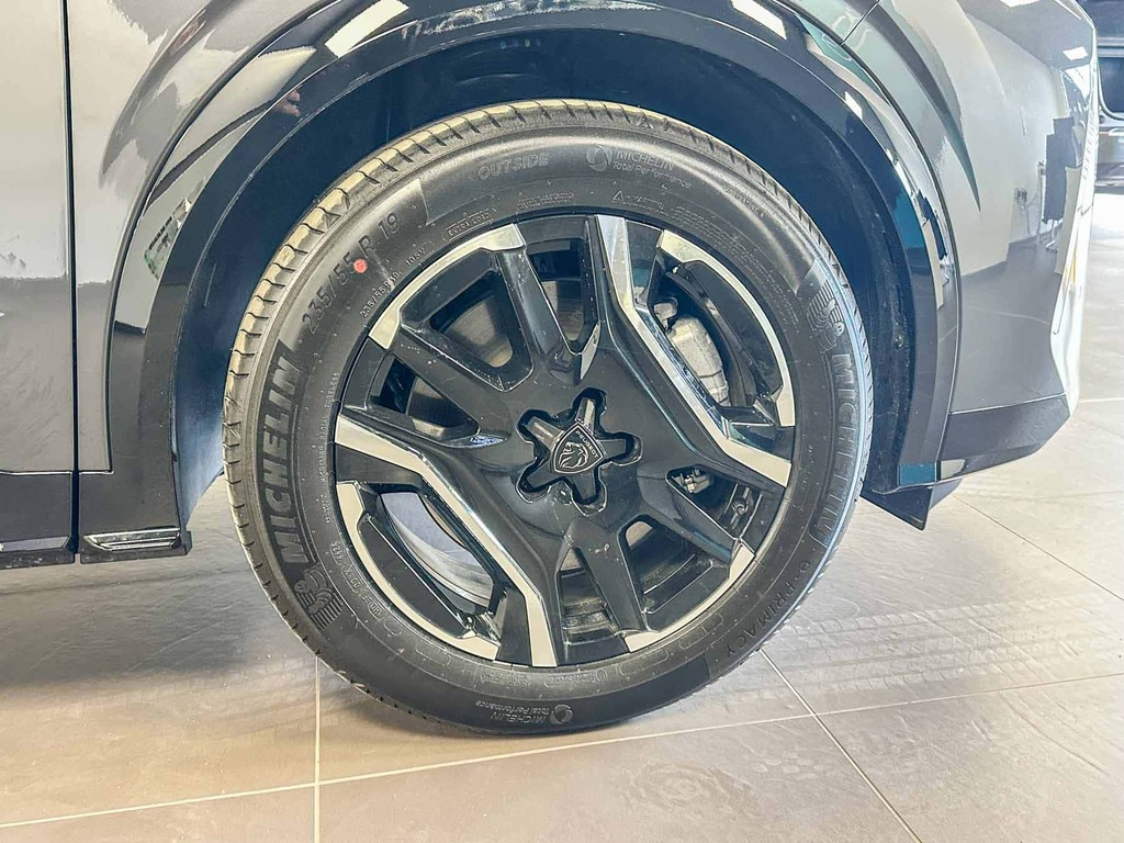 Peugeot 3008 73Kwh 210 1-Speed Grey #6