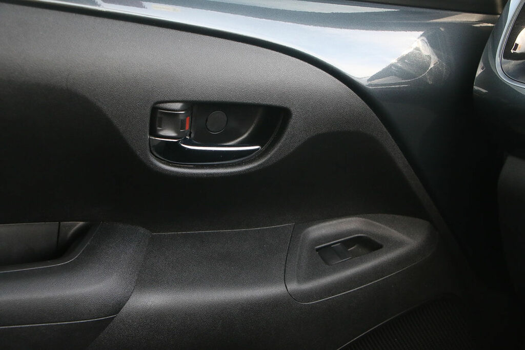 Toyota Aygo Red #15