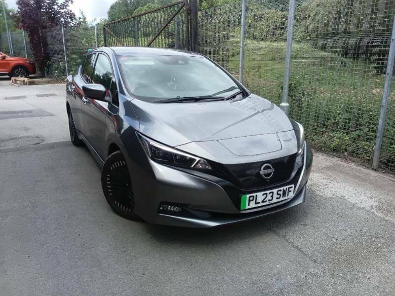 Nissan Leaf 110Kw Tekna 39Kwh Grey