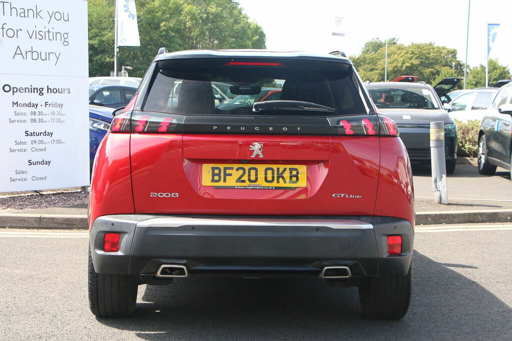 Peugeot 2008 1.2 Puretech 130 Gt Line Red #2