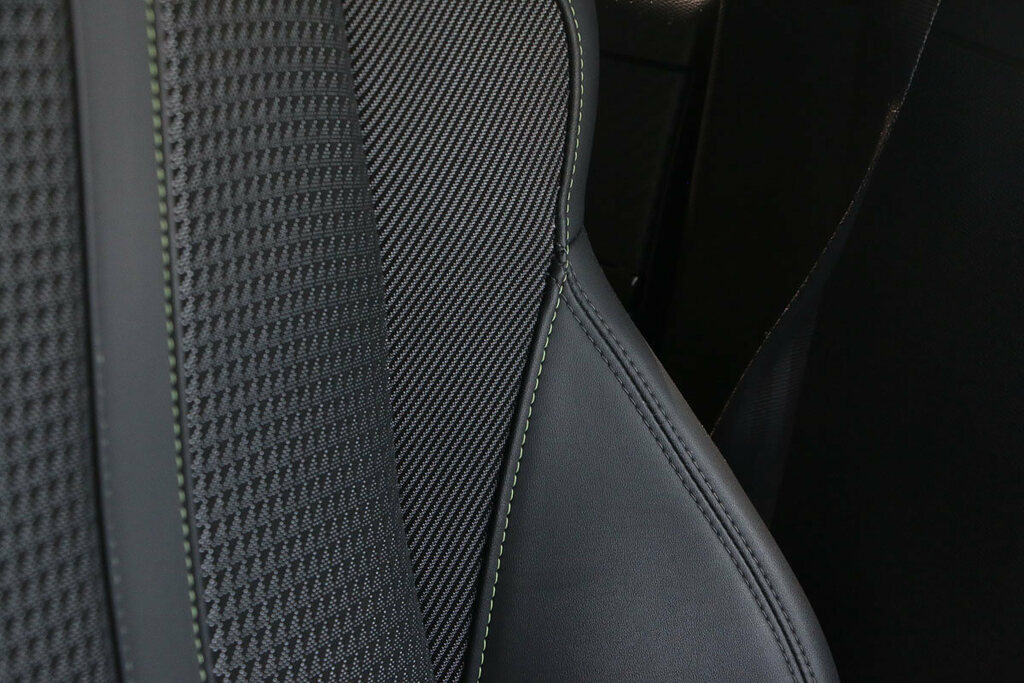 Peugeot 2008 1.2 Puretech Allure Premium Blue #22
