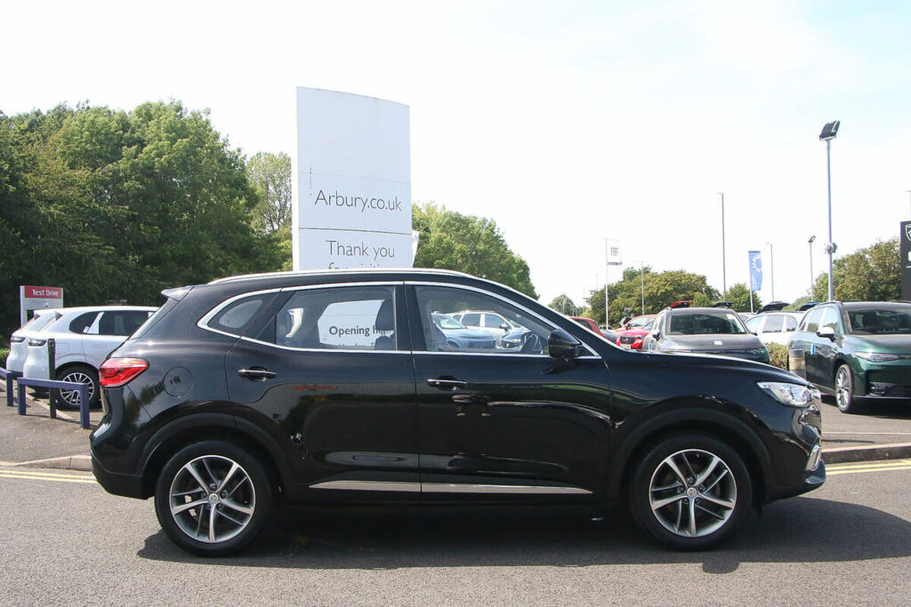 MG HS 1.5 T-gdi Phev Excite Black #2