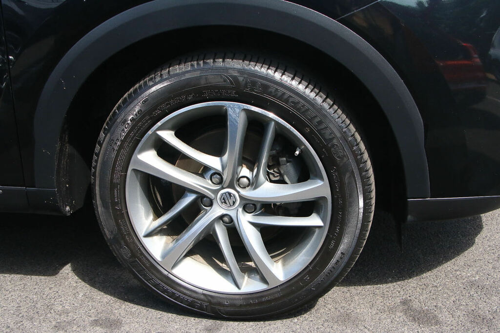 MG HS 1.5 T-gdi Phev Excite Black #6