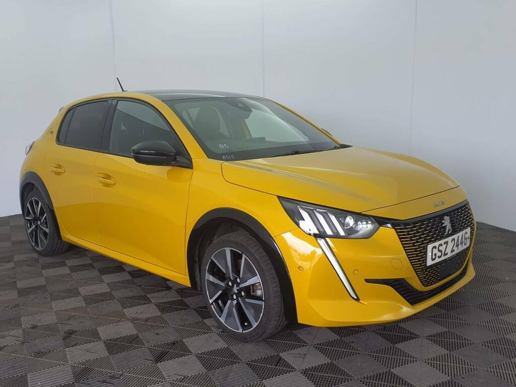 Peugeot e-208 100Kw Gt Premium 50Kwh Yellow