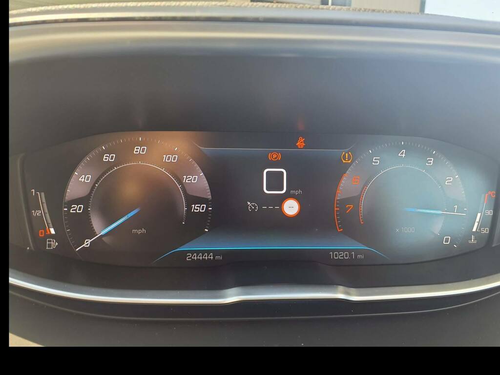 Peugeot 3008 1.2 Puretech Active Premium Black #6