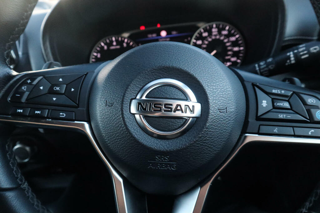 Nissan Juke 1.0 Dig-t 114 N-connecta Red #38