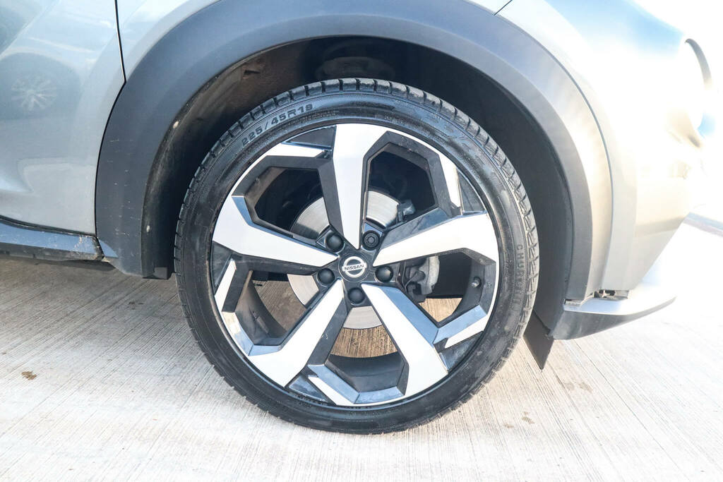 Nissan Juke 1.0 Dig-t 114 N-connecta Red #16