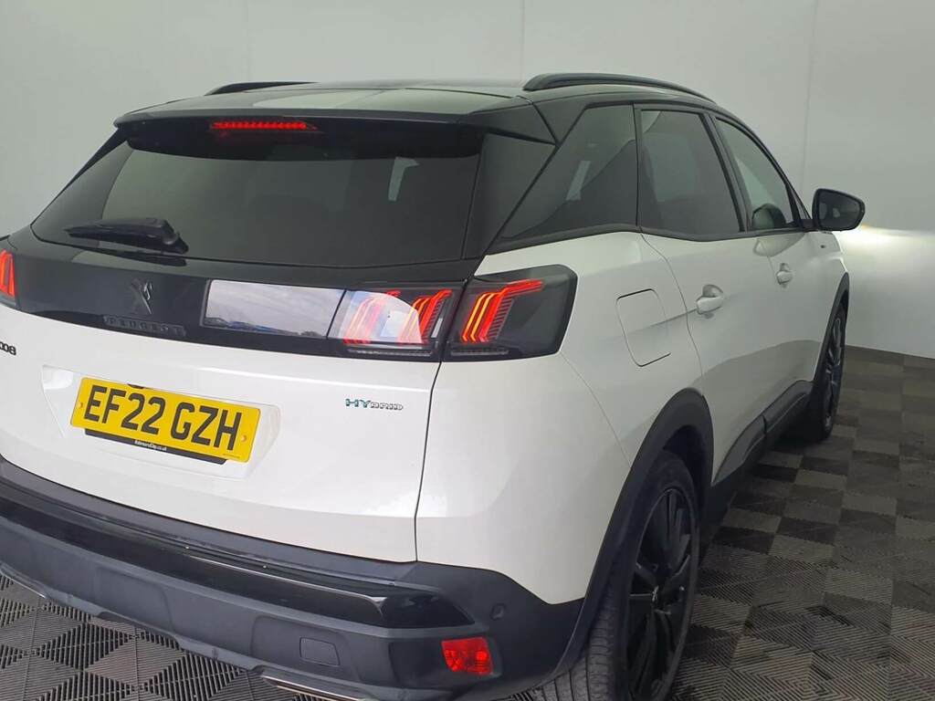Peugeot 3008 Hybrid 225 E-eat8 8-Speed White #4