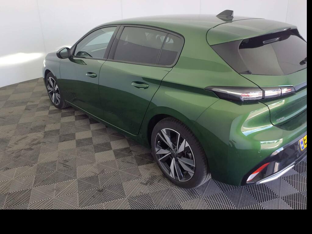 Peugeot 308 1.2 Puretech Allure Eat8 Green #6